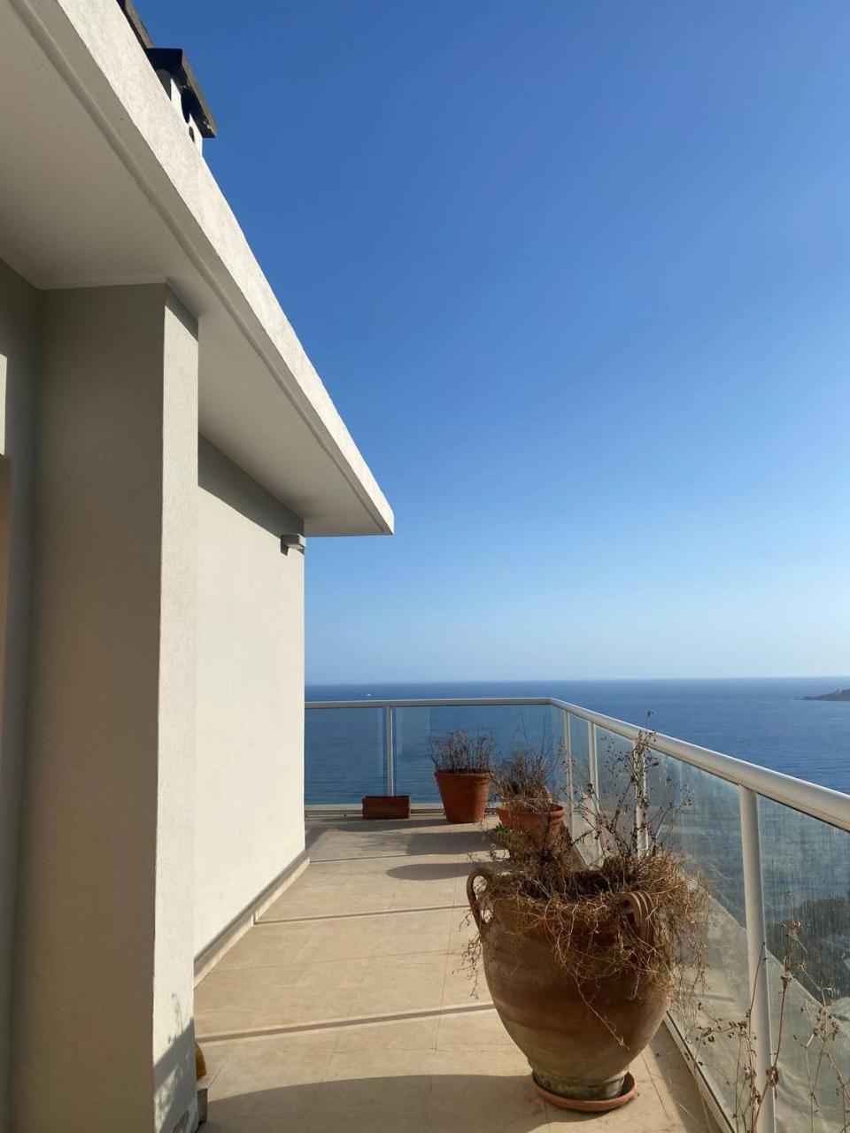 Apartamento Attico Sul Mare Grimaldi  Exterior foto